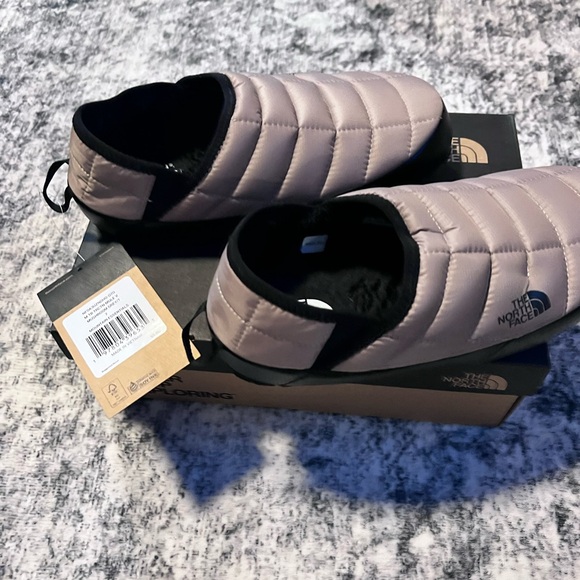 The North Face Quilted Slip-Ons in Mushroom Gray - Picture 2 of 7